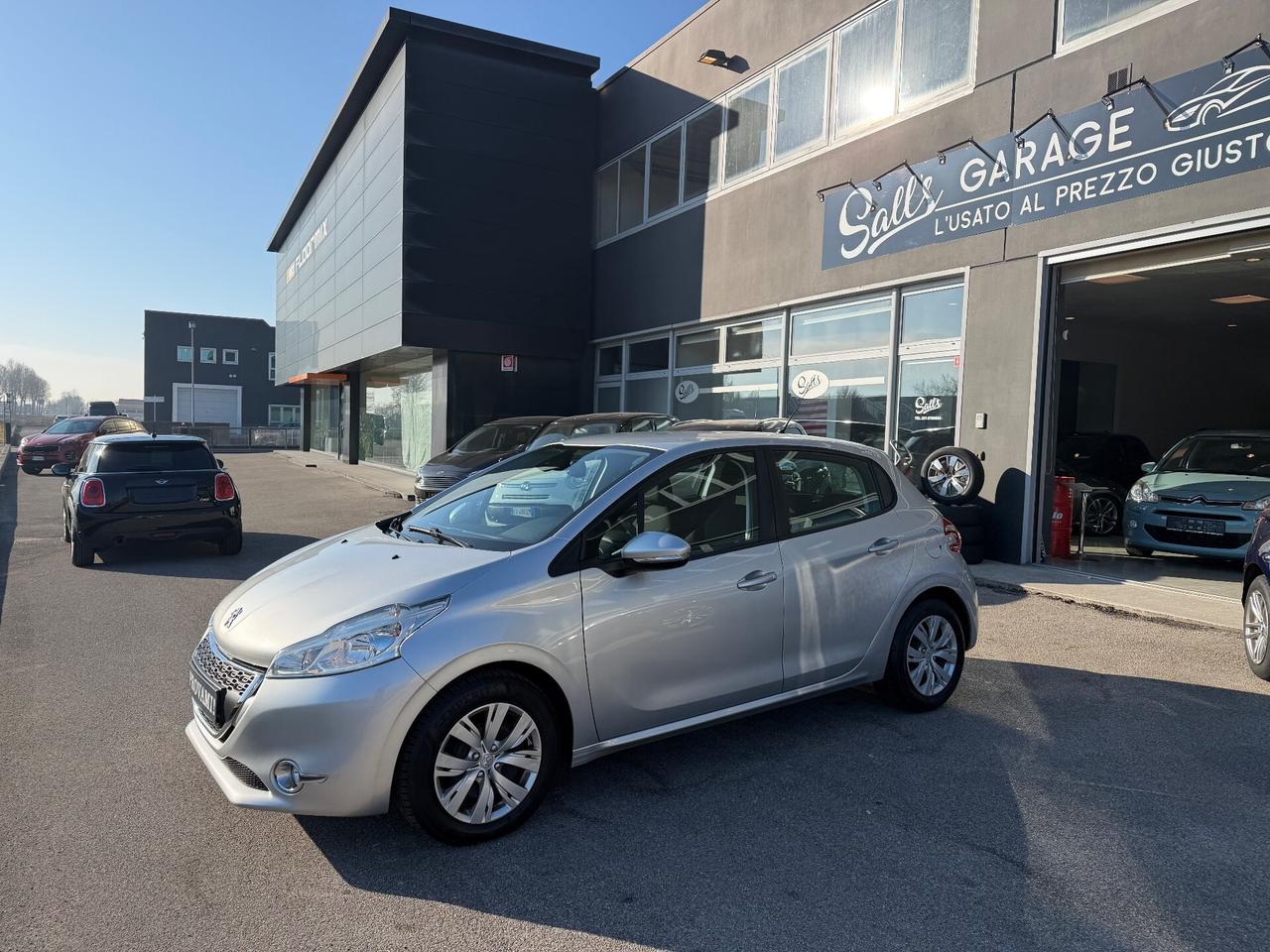 Peugeot 208 1.2 Neopatentati