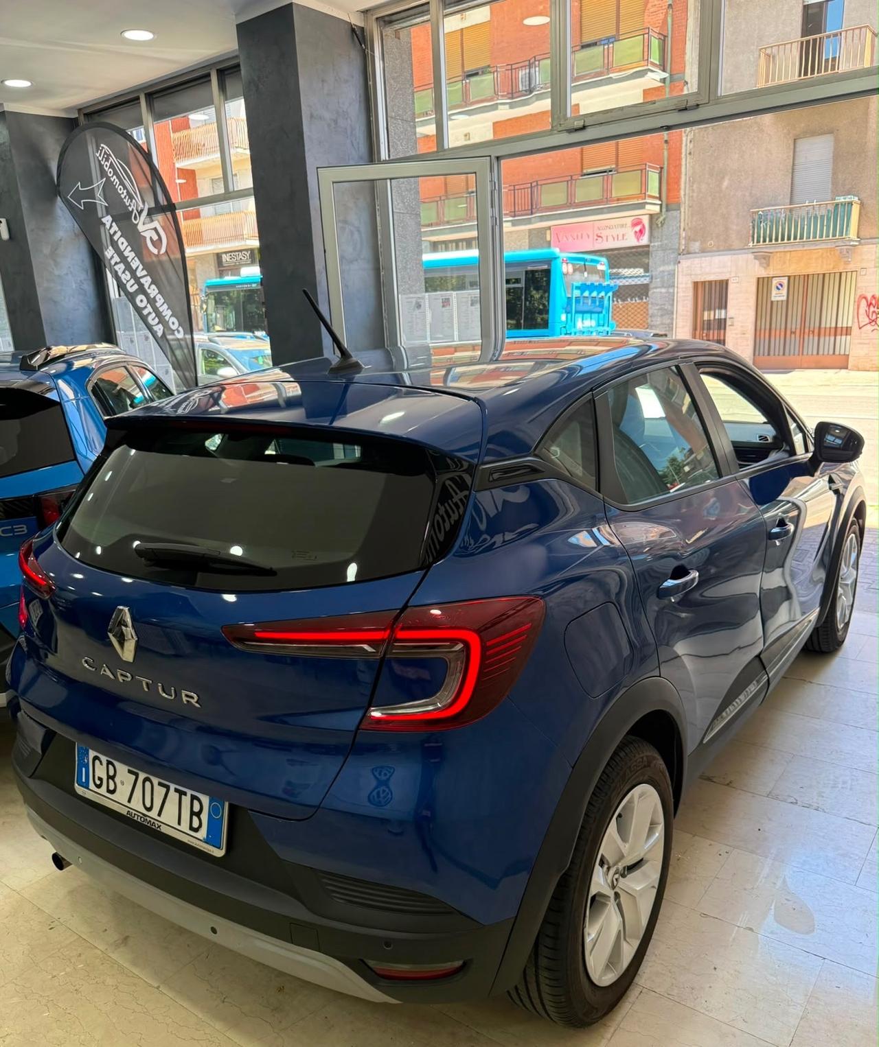 Renault Captur TCe 100 CV Intens