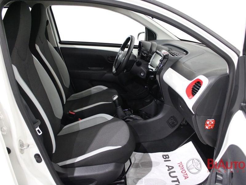 Toyota Aygo Aygo 1.0 VVT-i 69 CV 5 porte x-play