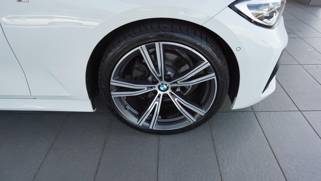 BMW 320 d mhev 48V xdrive Msport auto