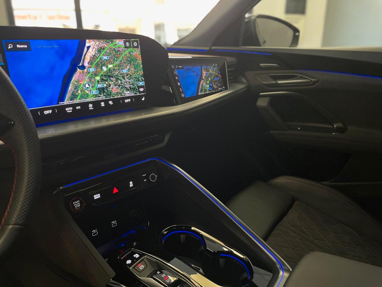 Nuova Audi Q5 SPB 2.0 TDI 204cv S-Line tech pro