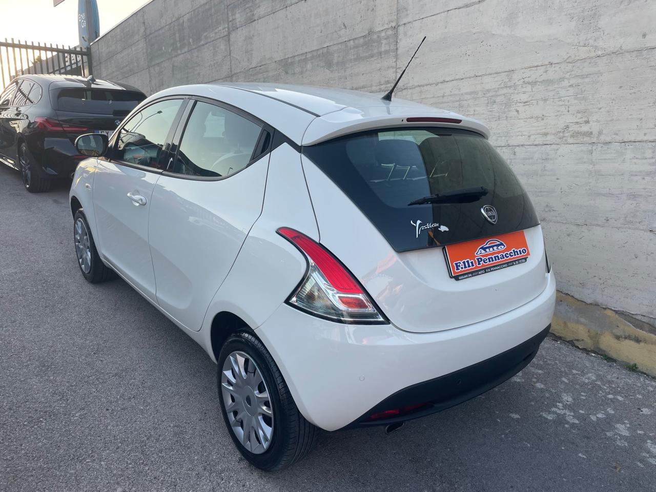 LANCIA YPSILON 1.2 GPL 69 (CV) 2015