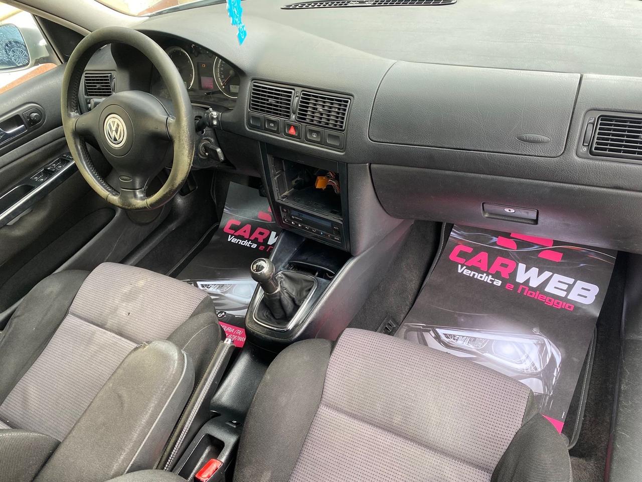 Volkswagen Golf 1.9 TDI 130CV 5p HIGHLINE 6M