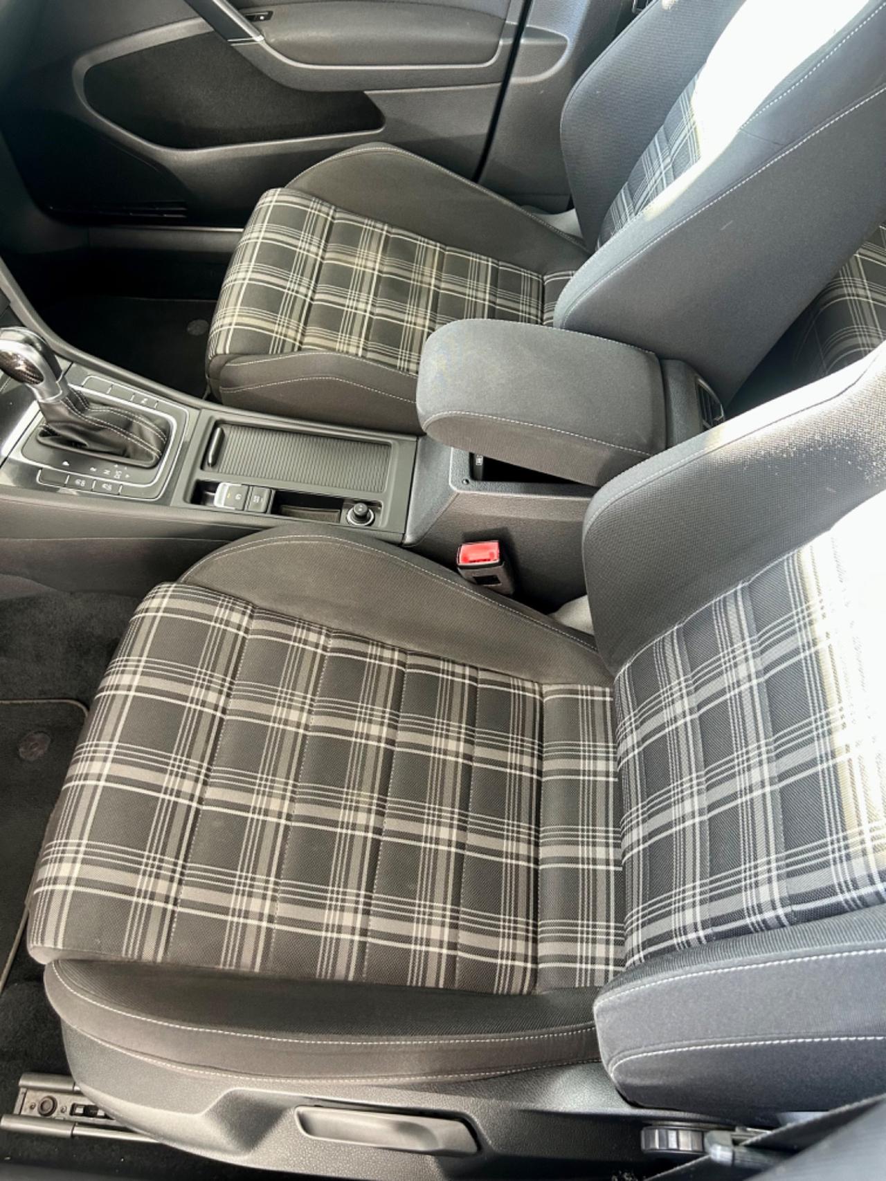 VW Golf 7 GTD 2.0 TDI DSG 5p FINANZIABILE