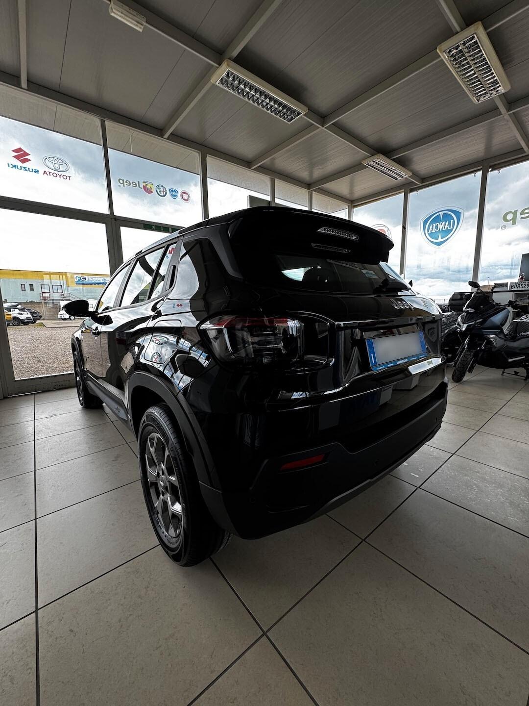 Jeep Avenger 1.2 Hybrid cambio automatico km0