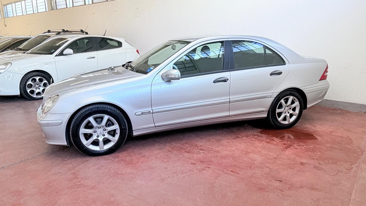 Mercedes-benz C 220 CDI cat Sportcoupé Elegance