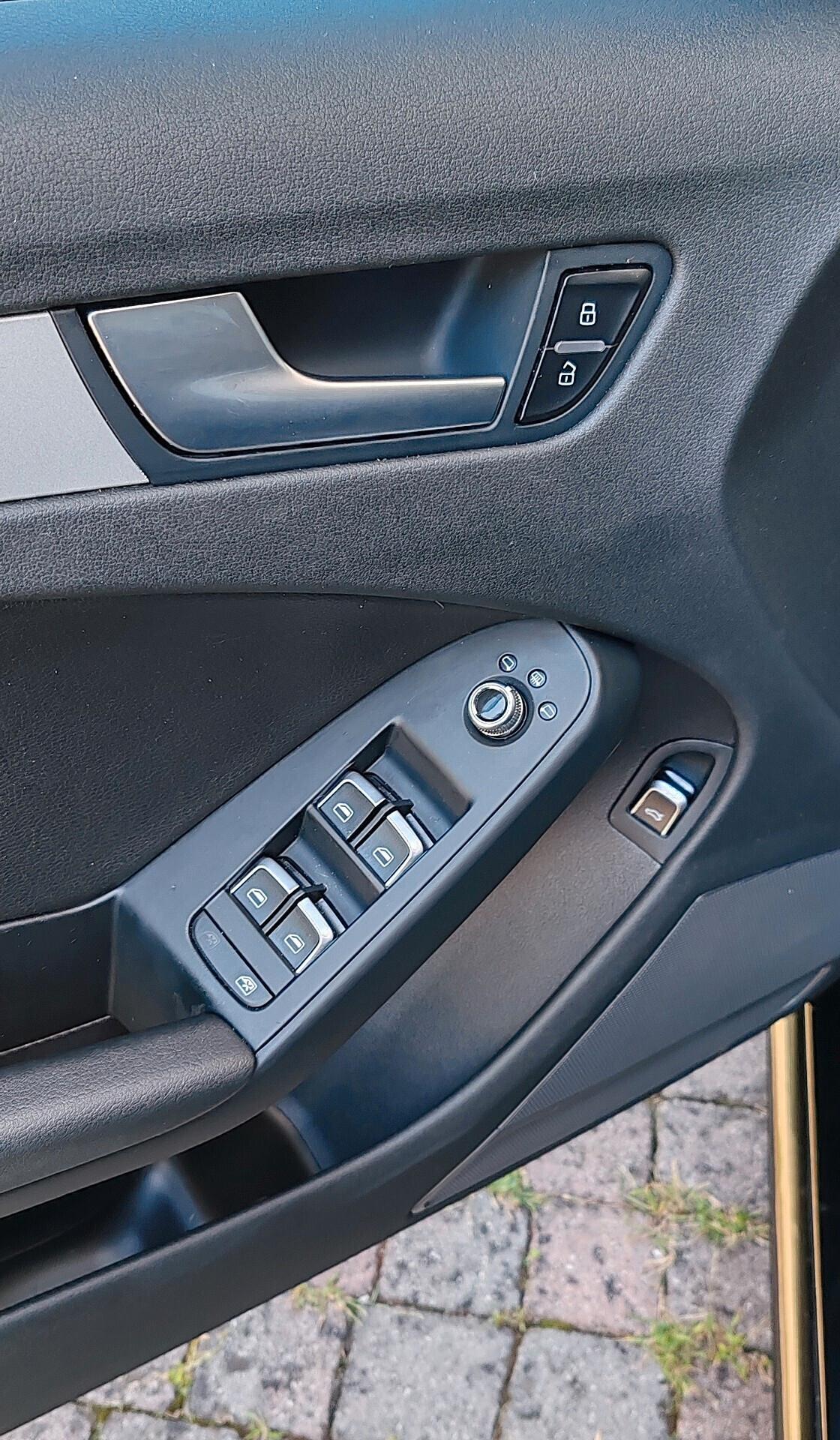 Audi A4 Avant 2.0 TDI 150CV S-line Int/Est S-tronic 2015