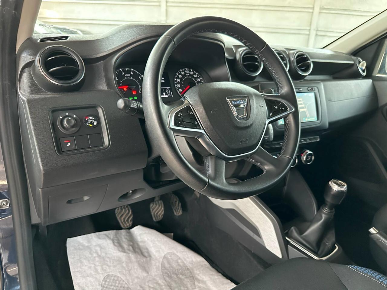 Dacia Duster 1.0 TCe 100 CV ECO-G 4x2 15th Anniversary