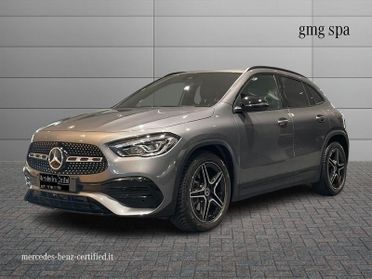 Mercedes-Benz GLA 200 d Premium 4matic auto