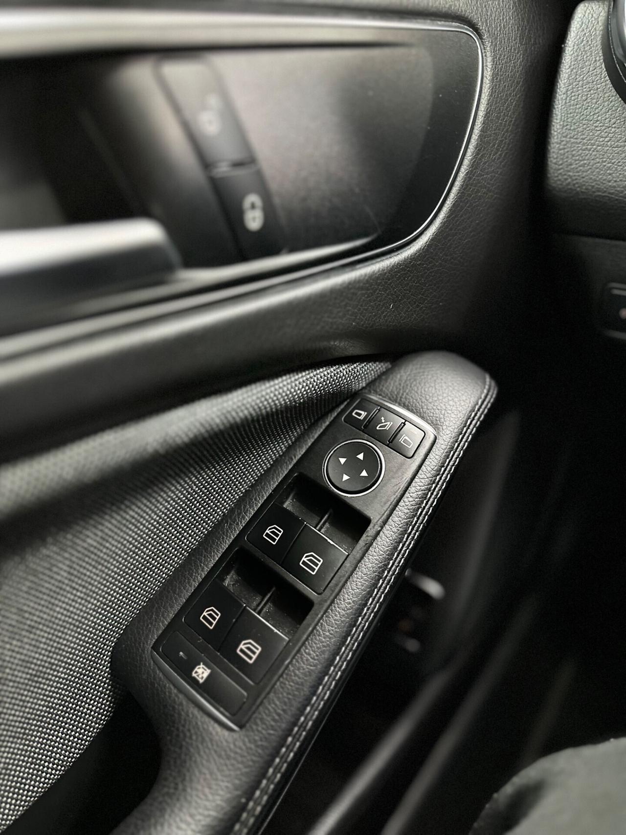 Mercedes-benz GLA 200 d Automatic Premium