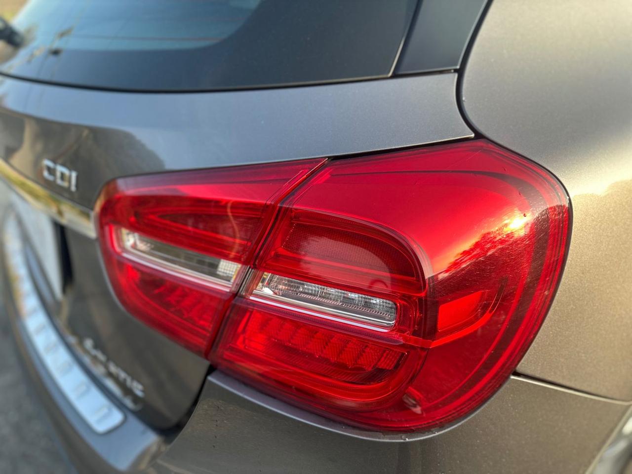 Mercedes-Benz GLA 220 Premium GLA 220 CDI #7759