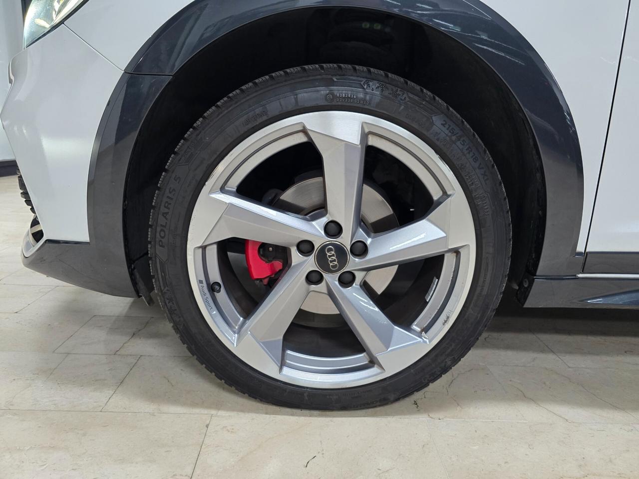 Audi A1 citycarver 35 TFSI Sline