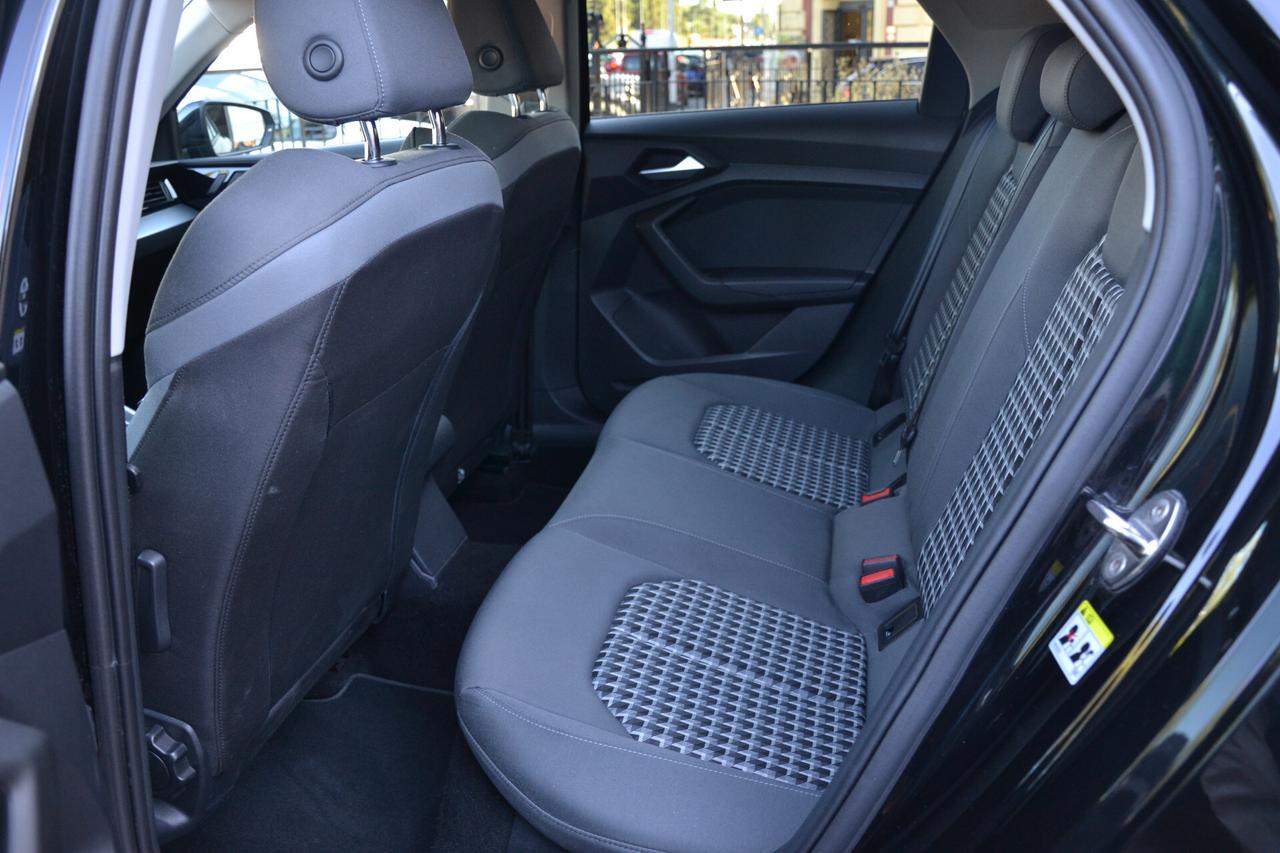 Audi A1 1.0 CITYCARVER 25 TFSI 95CV **PREZZO VERO**
