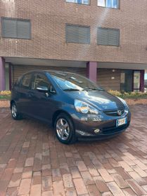 Honda Jazz 1.4 i-DSi 5p. Glam 7 Speed CVT
