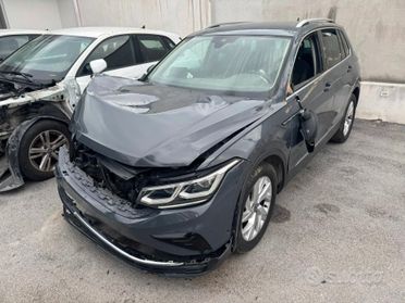 VW Tiguan 2.0 TDI 150 CV DSG Elegance-2021