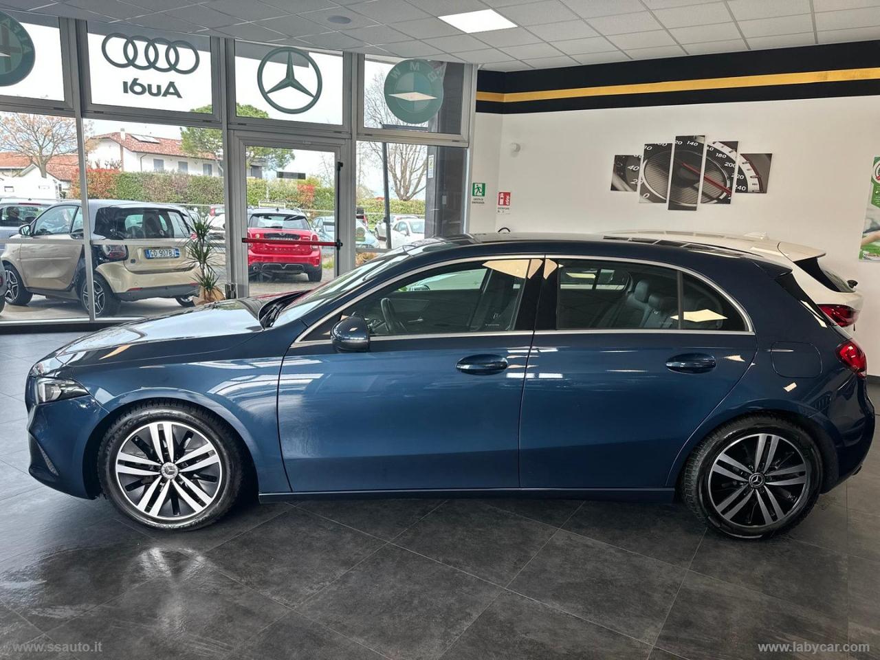 MERCEDES-BENZ A 180 d Automatic Premium
