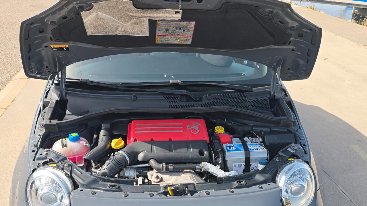 Abarth 595 1.4 Turbo T-Jet 180 CV Competizione