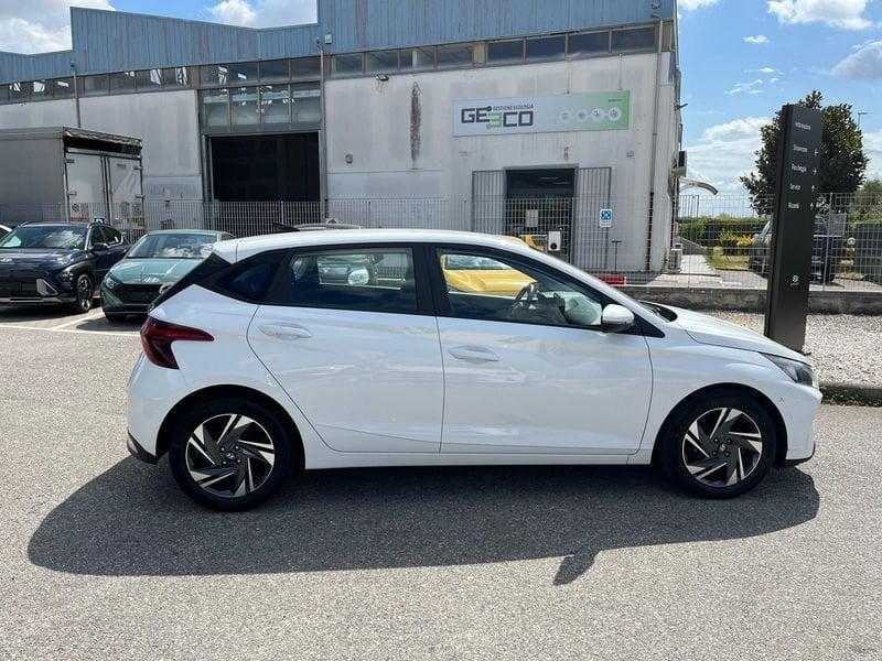 Hyundai i20 i20 1.2 MPI MT Connectline