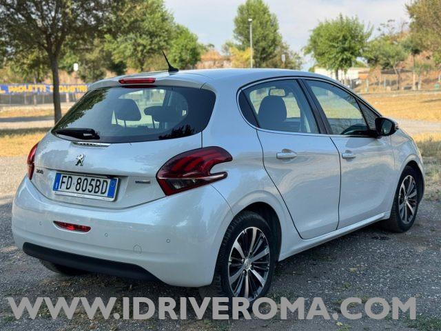 PEUGEOT 208 Cambio automatico/ navi/telecamera +GPL