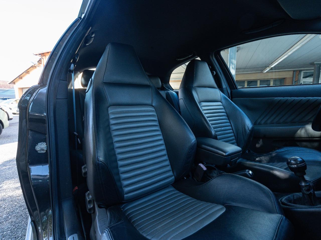 Alfa Romeo 147 3.2i V6 24V cat 3 porte GTA