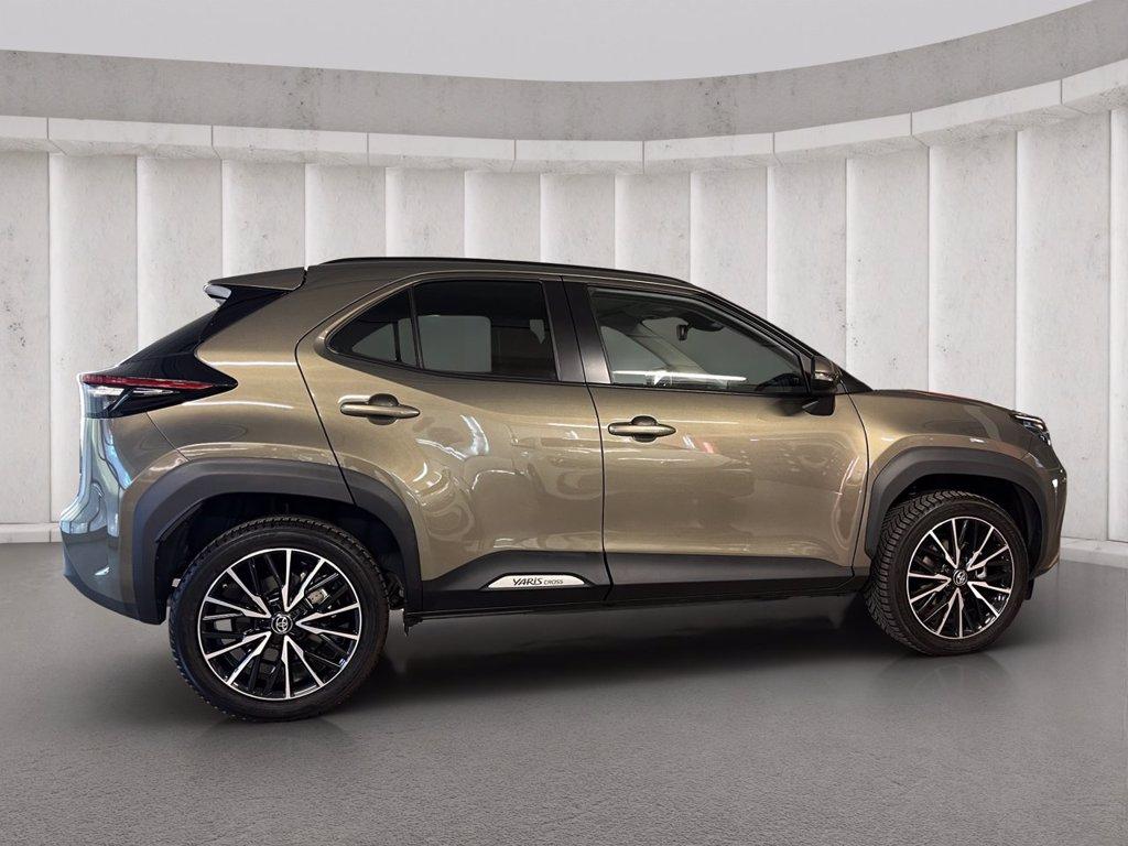 TOYOTA Yaris Cross 1.5h Lounge fwd 116cv e-cvt del 2023