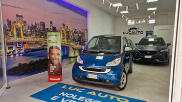 Smart ForTwo 1000 52 kW coupé limited one