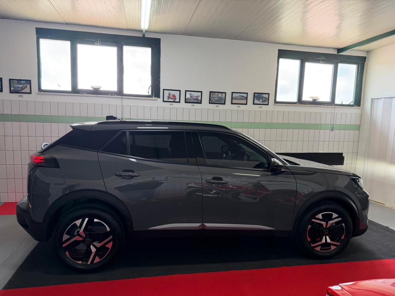 Peugeot 2008 PureTech 100 S&S Allure