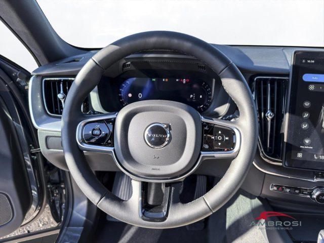 VOLVO XC60 T6 AWD Plug-in hybrid Elettrica/Benzina Core - AUT
