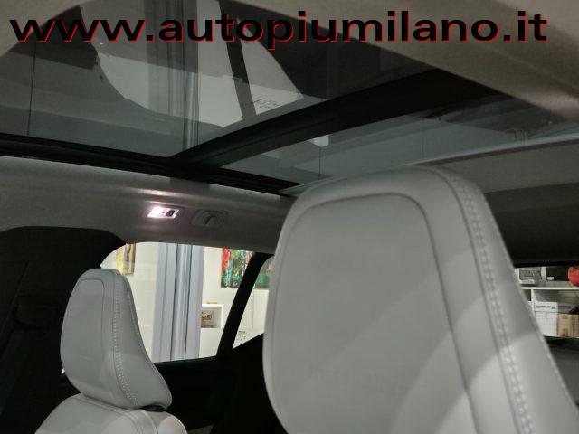 VOLVO XC40 D4 AWD Geartronic Inscription