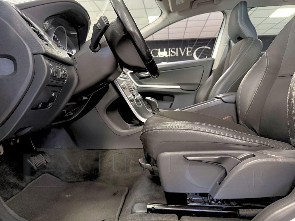 Volvo XC60 2.4 D4 181 CV AWD Momentum
