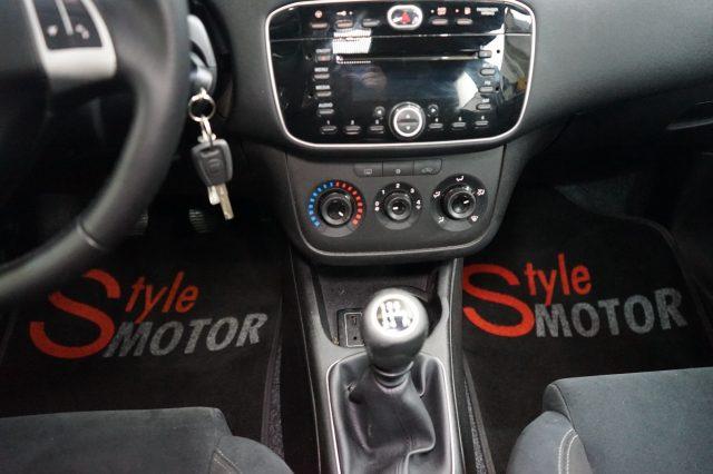 FIAT Punto 1.4 8V Natural Power Lounge