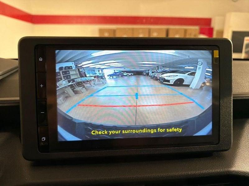 Toyota Hilux 2.8 DIESEL MILD HYBRID 48V 204 CV AUTOMATICO