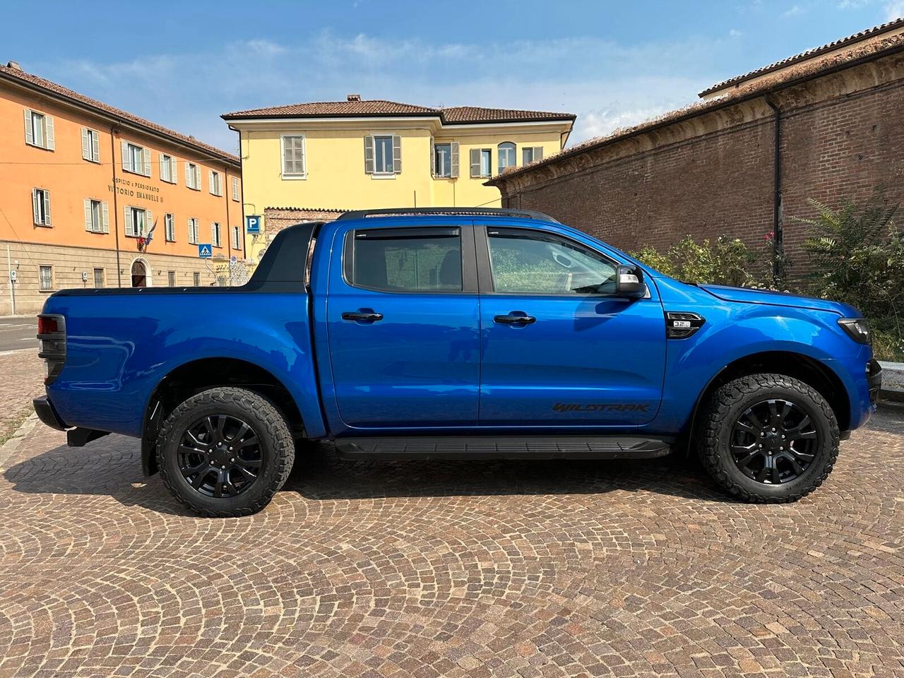 Ford Ranger 3.2 TDCi DC Wildtrak Auto 200cv BLUE EDITION