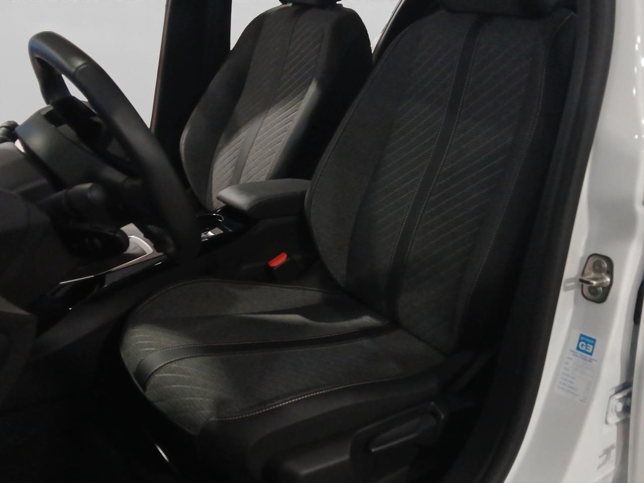 Peugeot 208 PureTech 100CV Stop&Start 5 porte Allure