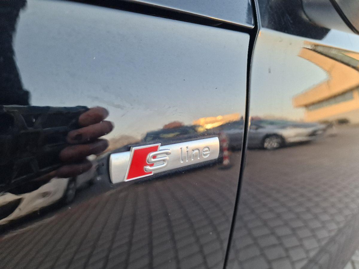 AUDI - A1 - 1.2 TFSI Attraction SLINE NEOPAT