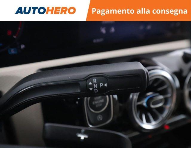 MERCEDES-BENZ CLA 180 Automatic Shooting Brake Progressive Advanced