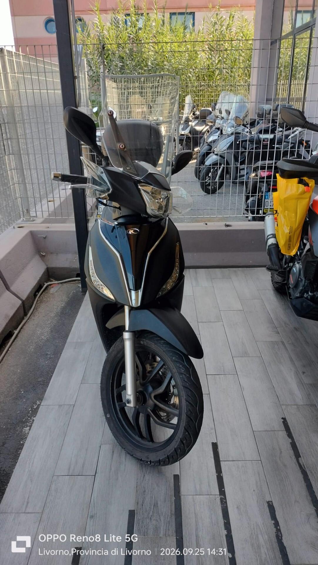 Kymco People 125i