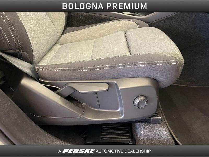 Volvo XC40 XC40 B3 automatico Core