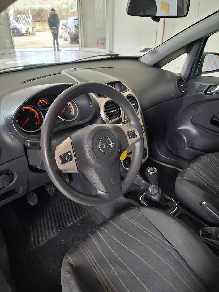 Opel Corsa 1.3 CDTI 75CV 5 porte Enjoy Pari al nuovo