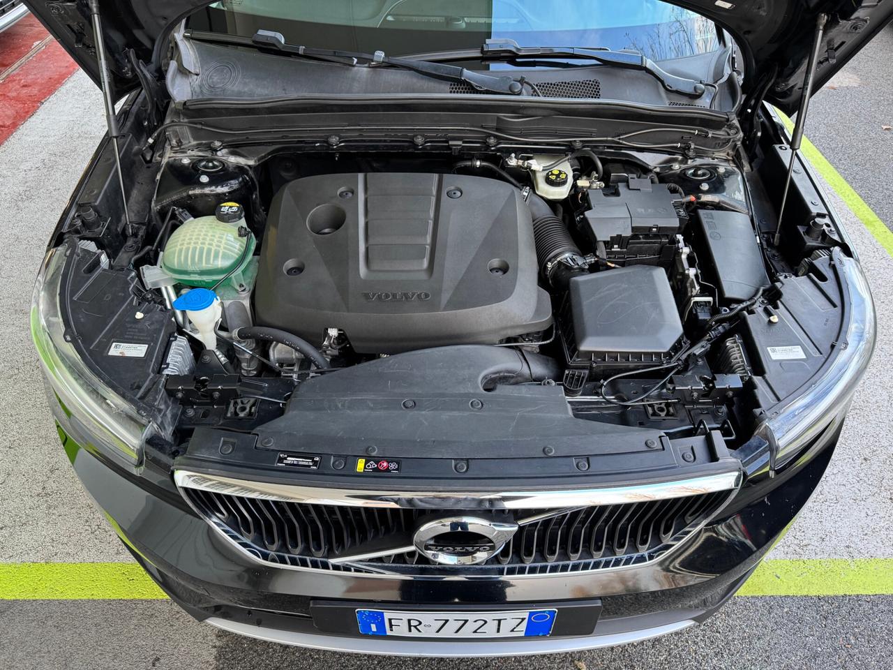 Volvo XC40 D3 AWD MOMENTUM GEART 1P GARANZIA24MESI