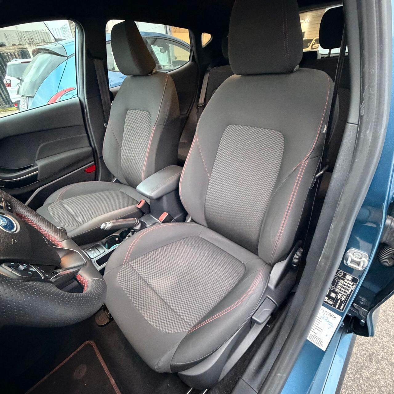 Ford Fiesta 1.0 Ecoboost 95 CV 5 porte ST-Line