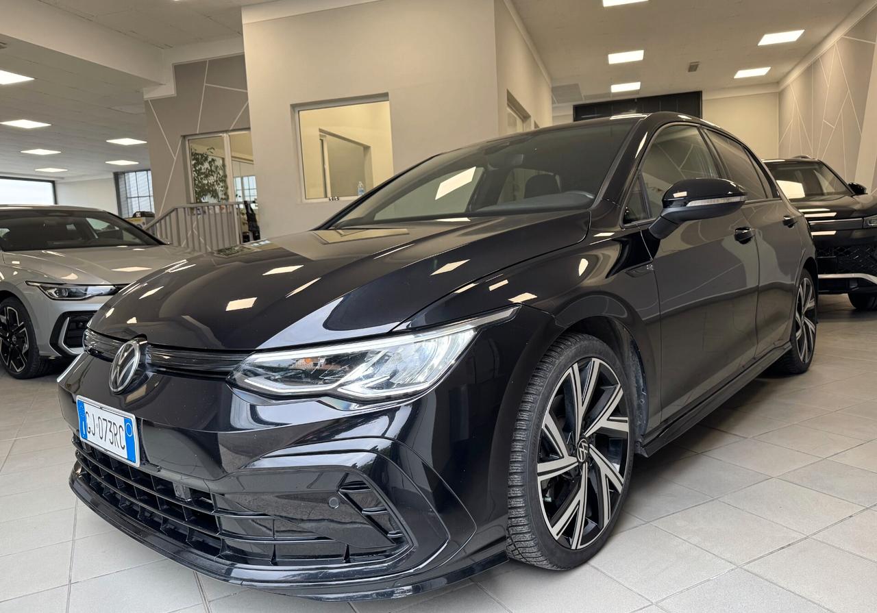 Volkswagen Golf 1.5 tsi evo R-Line 150cv / NO VINCOLI