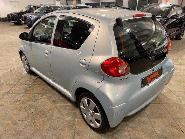 TOYOTA Aygo 1.0 12V VVT-i 5 porte "UNICO PROPRIETARIO"