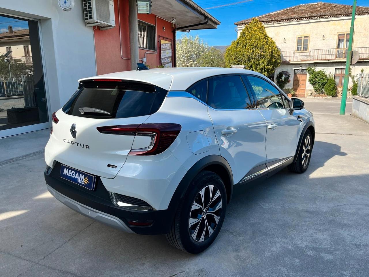 Renault Captur Full Hybrid E-Tech 145 CV Techno