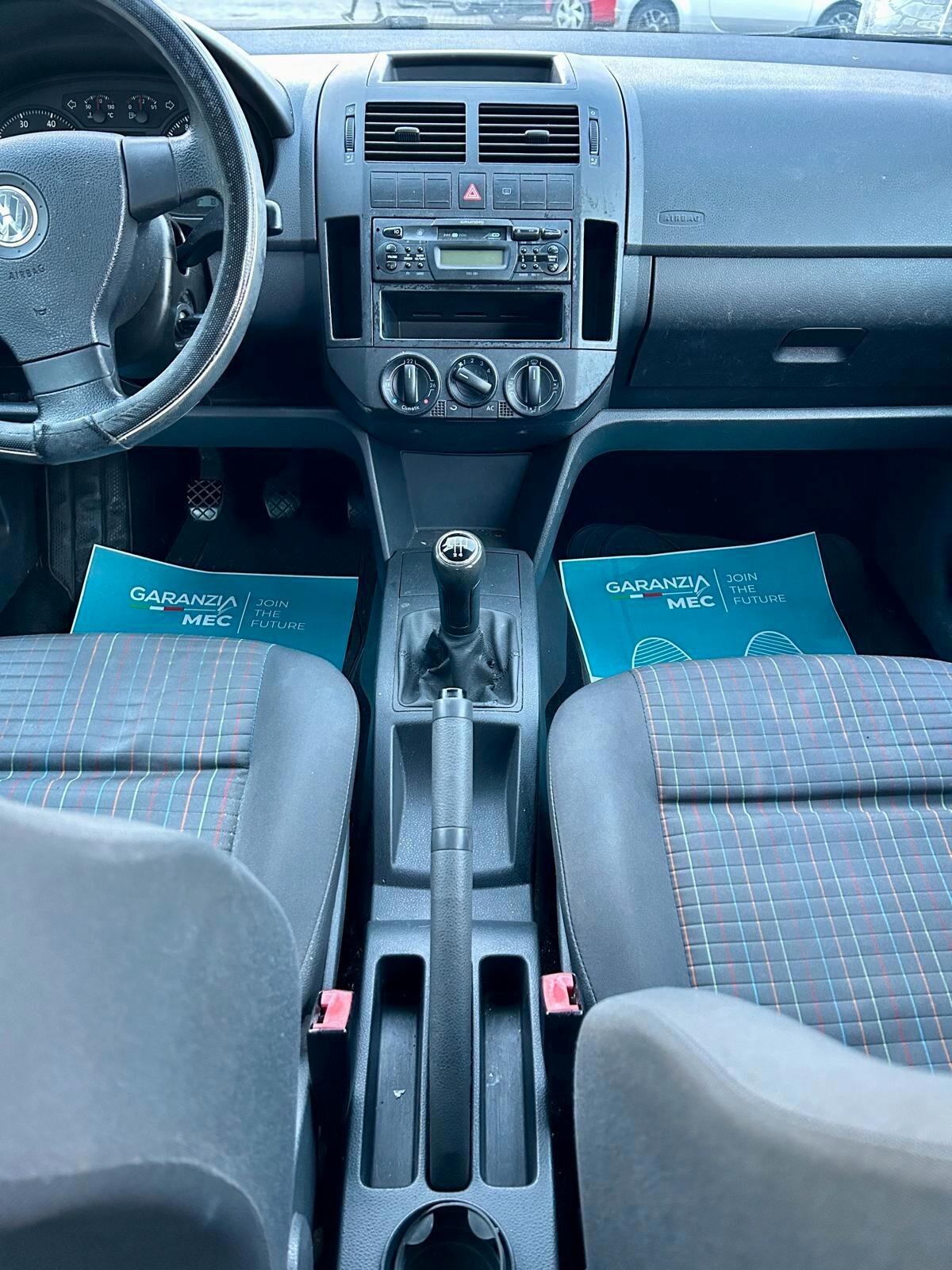 Volkswagen Polo 1.2/64CV 12V 3p. Comfortline - ok neopatentato