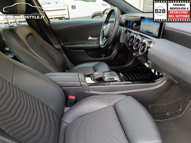 MERCEDES-BENZ A 180 d Automatic Business