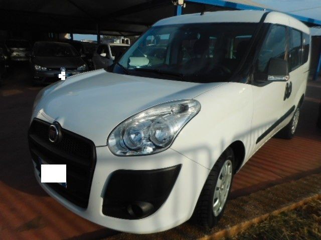 Fiat Doblò 1.6 MJT 16V 105CV Lounge GANCIO TRAINO NAVI USB BLUETOOTH