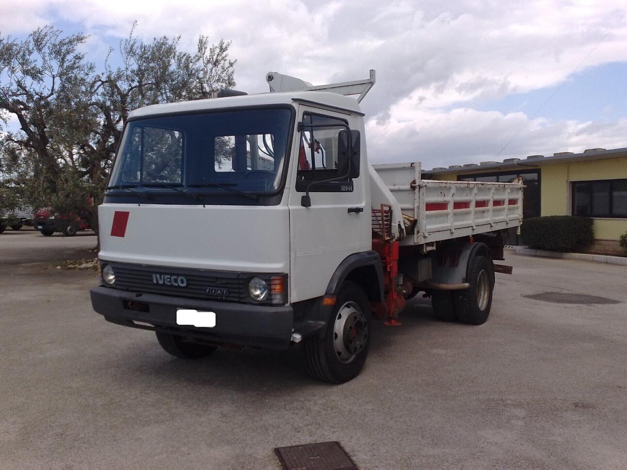 Iveco 109.14 RIBALTABILE + GRU' - 1986