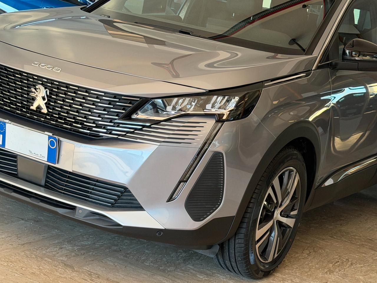 Peugeot 3008 1.5 BLUEHDI 130 cv. AT8 ALLURE PACK (Nav)