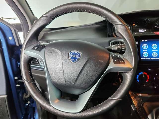 Lancia Ypsilon 1.0 Hybrid 70cv Gold Car Play + Telecamera